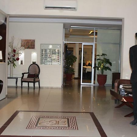 Grand Enclave Hotel Lahor Kültér fotó