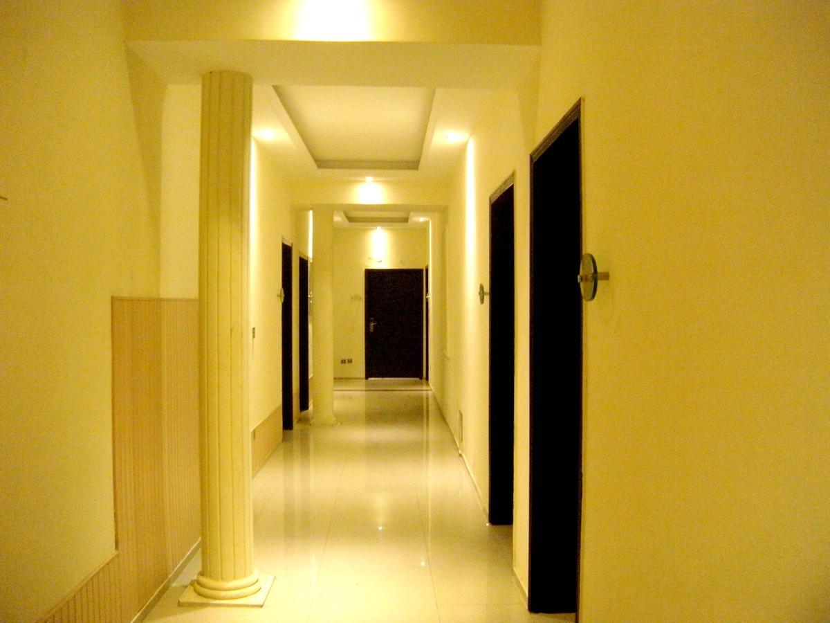 Grand Enclave Hotel Lahor Kültér fotó