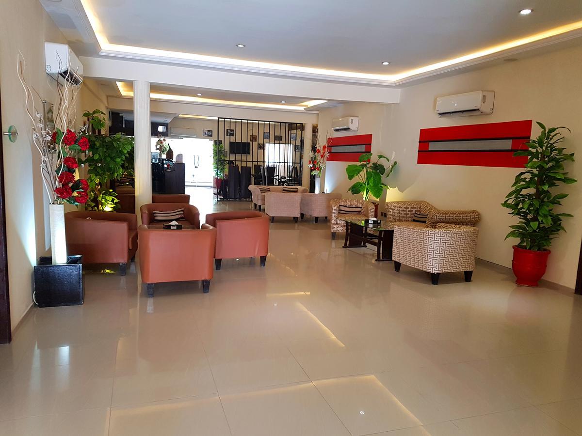 Grand Enclave Hotel Lahor Kültér fotó