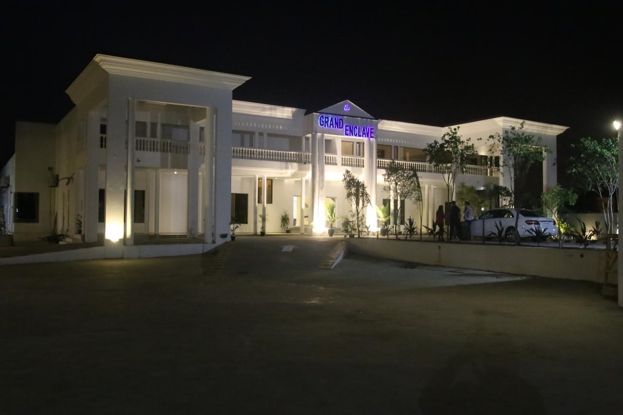 Grand Enclave Hotel Lahor Kültér fotó