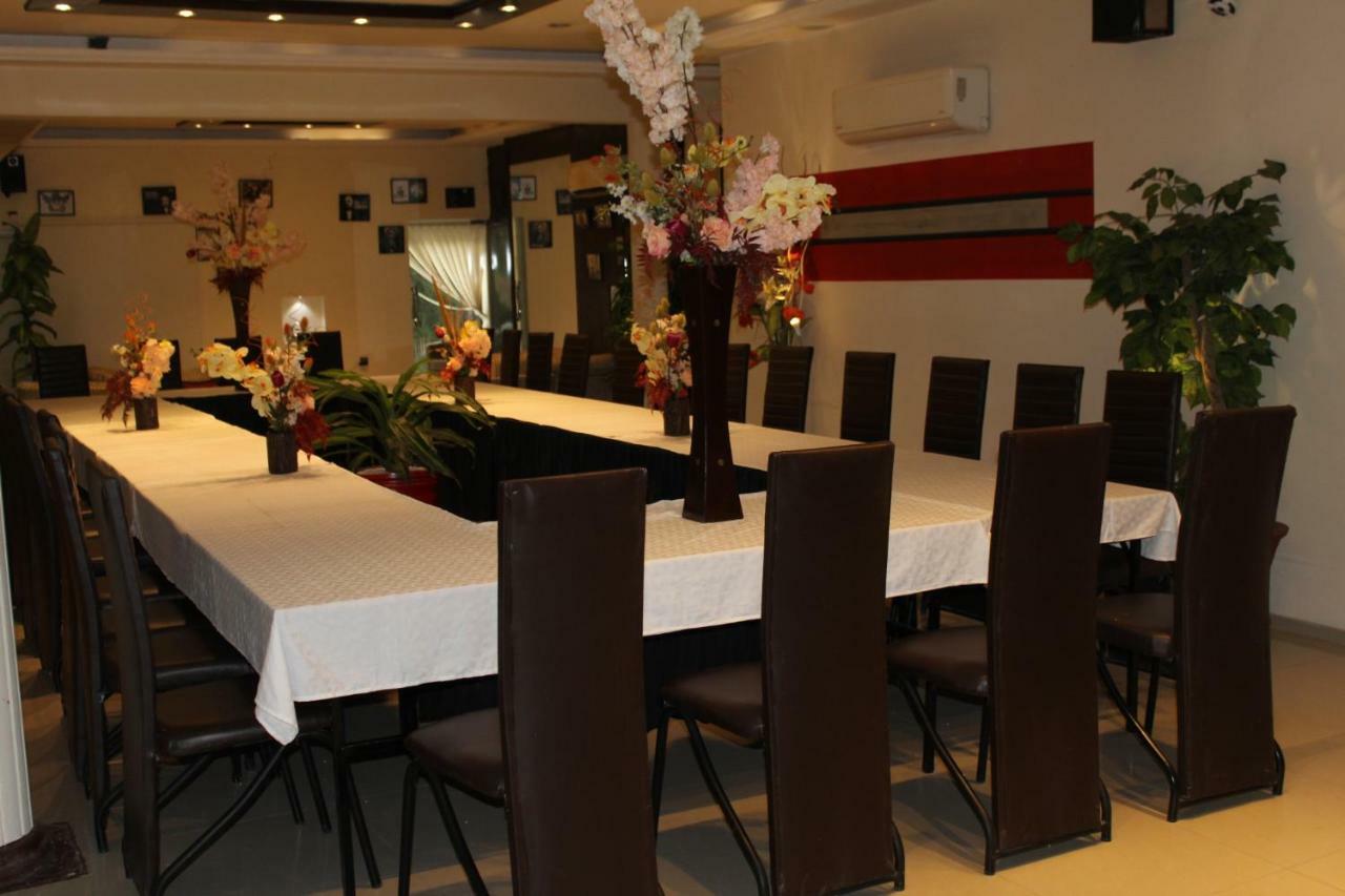 Grand Enclave Hotel Lahor Kültér fotó